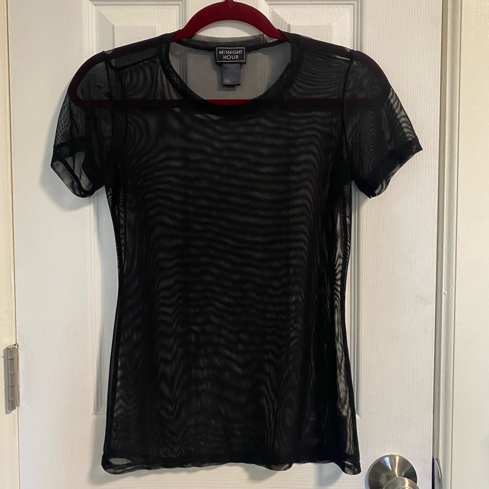 🖤3/$30 Hot Topic Mesh Top
